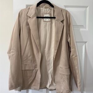 Abercrombie & Fitch Women's Cream Blazer